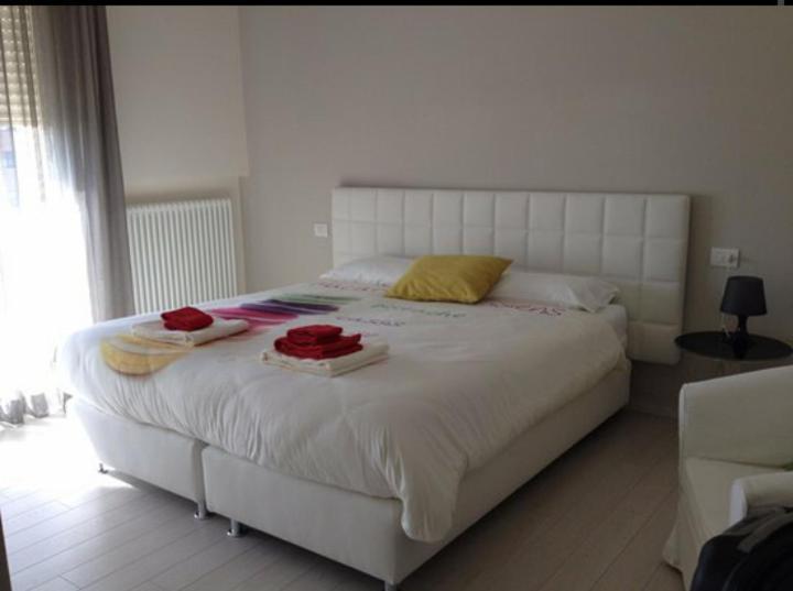 Bed & Breakfast Il Colore Dei Sogni Due Carrare